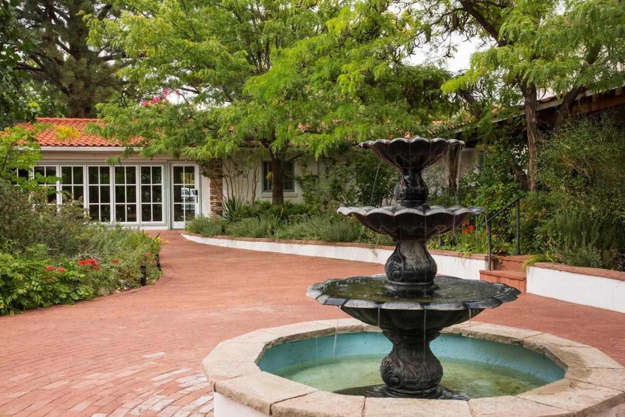 Casa Blanca Inn And Suites ファーミントン エクステリア 写真