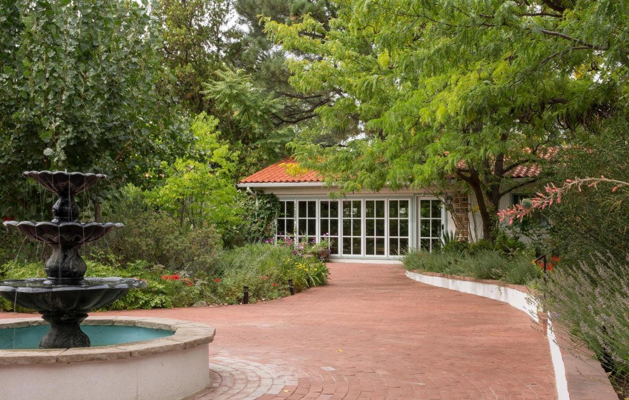 Casa Blanca Inn And Suites ファーミントン エクステリア 写真