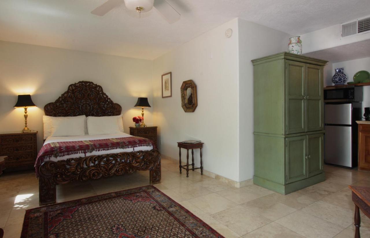 Casa Blanca Inn And Suites ファーミントン エクステリア 写真